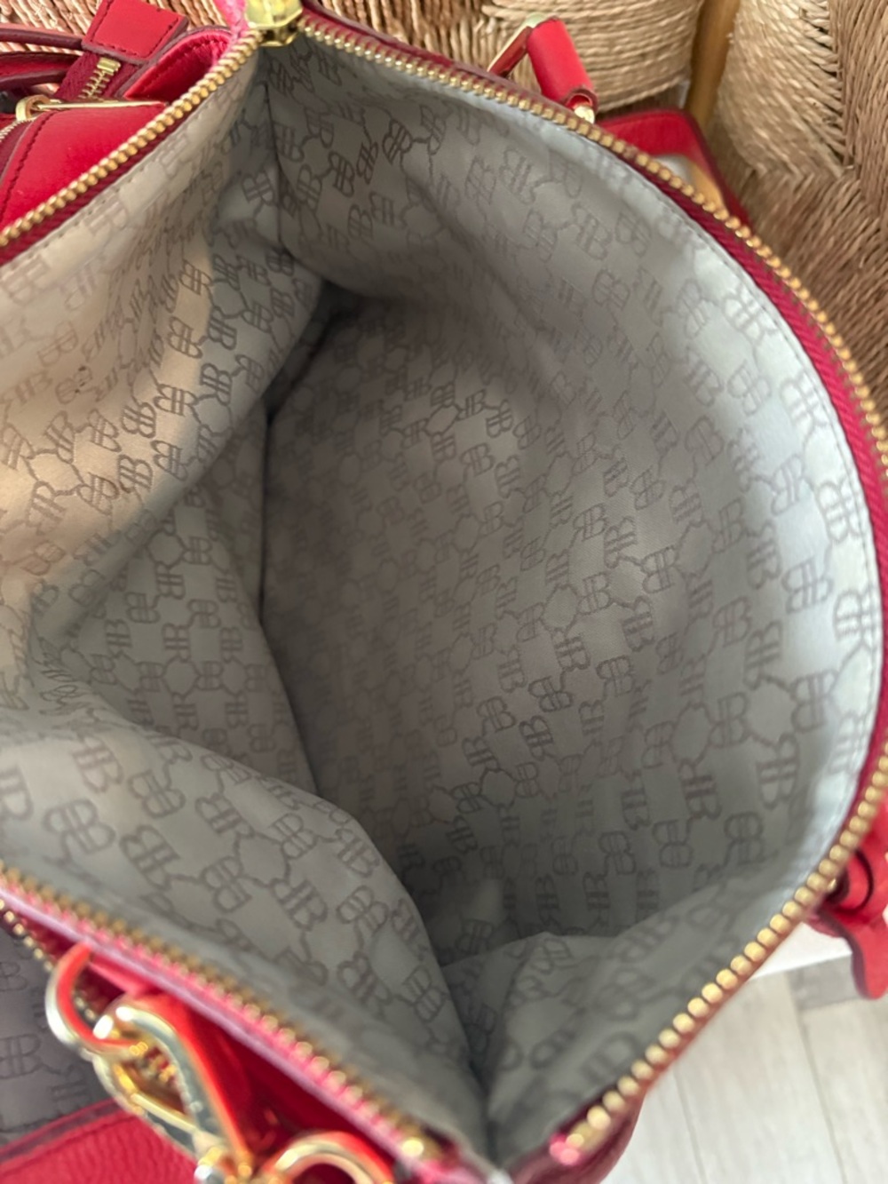 Banana Republic Red lined Leather Tote Handbag with Gold Hardware - Picture 7 of 16